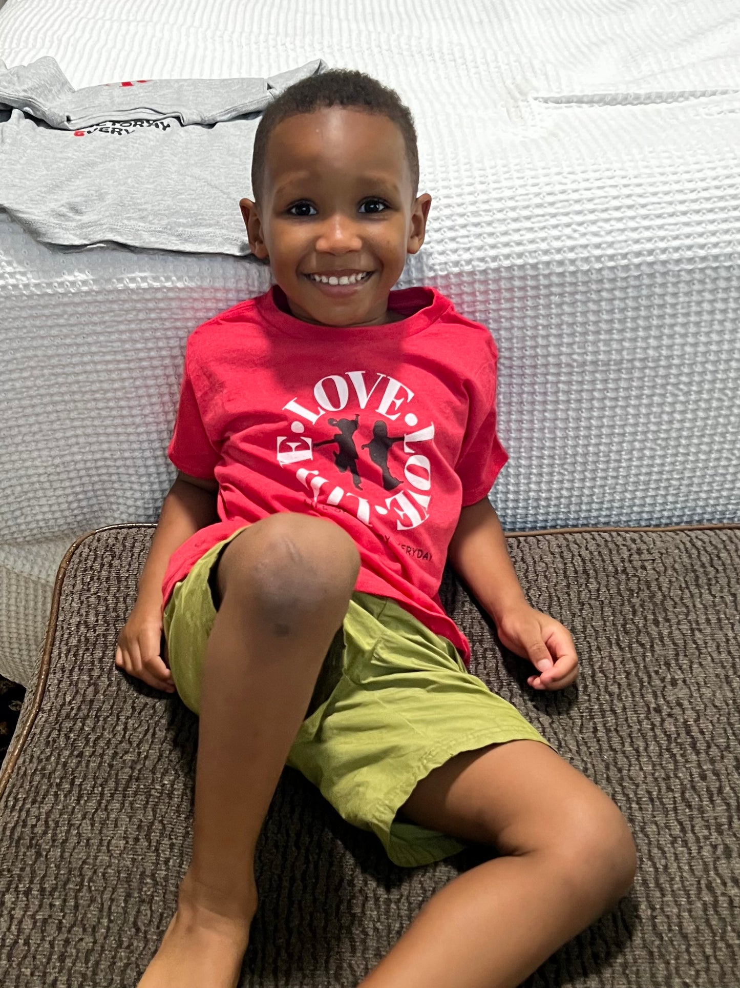 Toddler Tee – "Love" Silhouette Kids Shirt (Life of Victory Everyday)