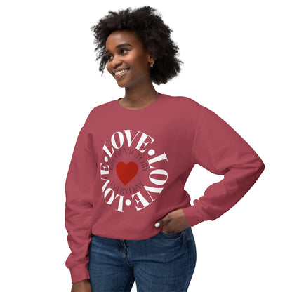 Long sleeve Love  Crewneck Lightweight Sweatshirt