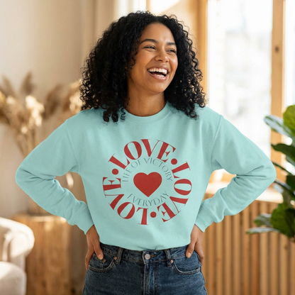Long sleeve Love  Crewneck Lightweight Sweatshirt